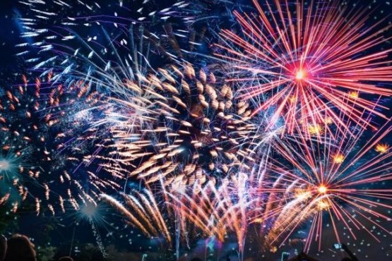 El Gobierno prohibirá por decreto el uso de pirotecnia sonora para todos los eventos oficiales
